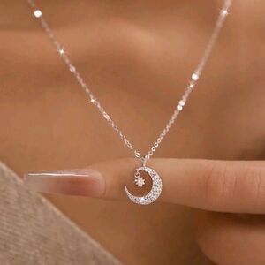 925 Sterling Silver Moon and Star Pendant Necklace